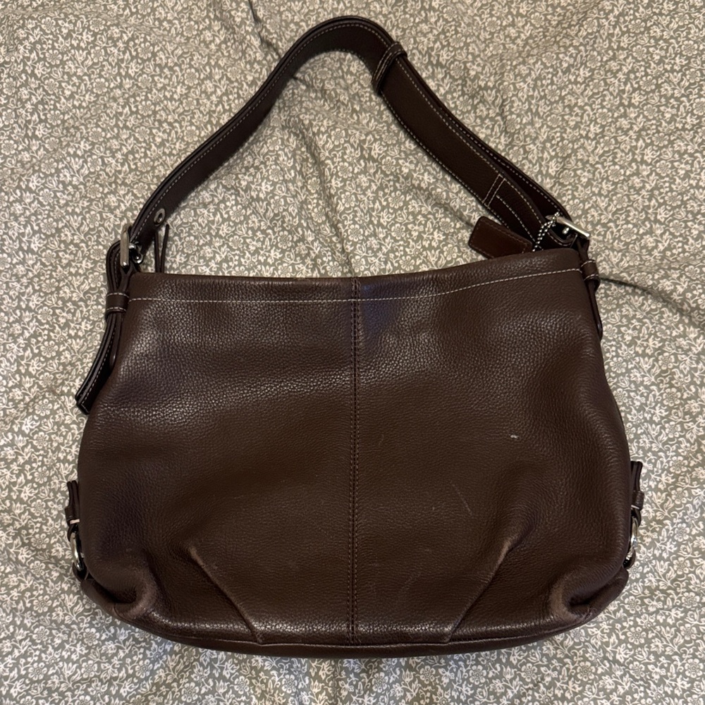 Coach brown pebbled leather Coach hobo shoulder bag, similar to model F15064